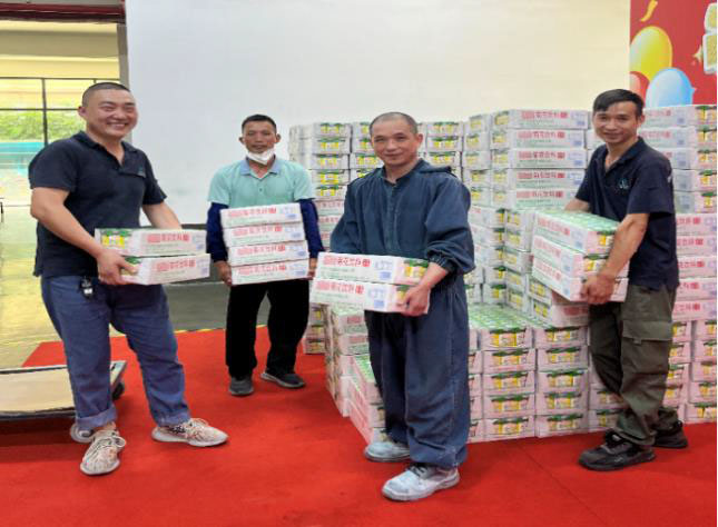 金尊国际化学工会开展2024年“情系员工，夏日送清凉”慰问活动-3