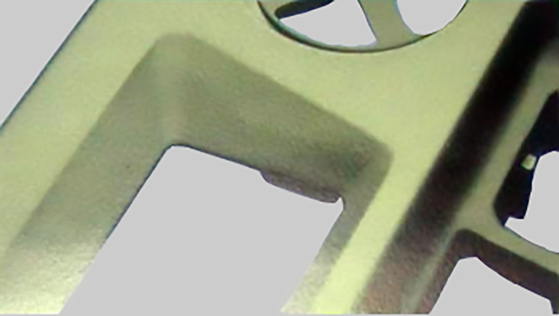 304-光泽差别：因厚薄胶位差别大