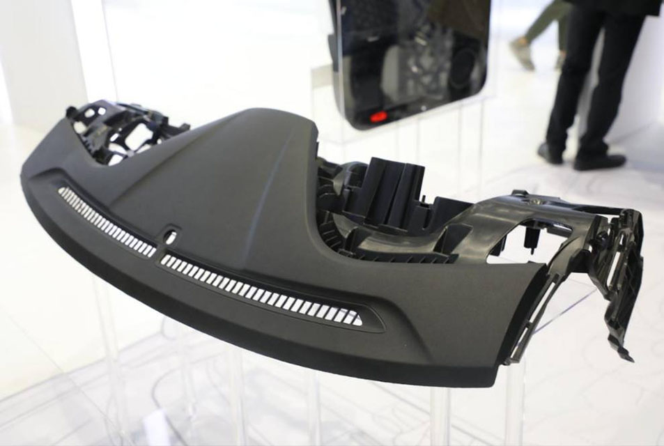 541-耐光老化、耐热老化车用塑料件